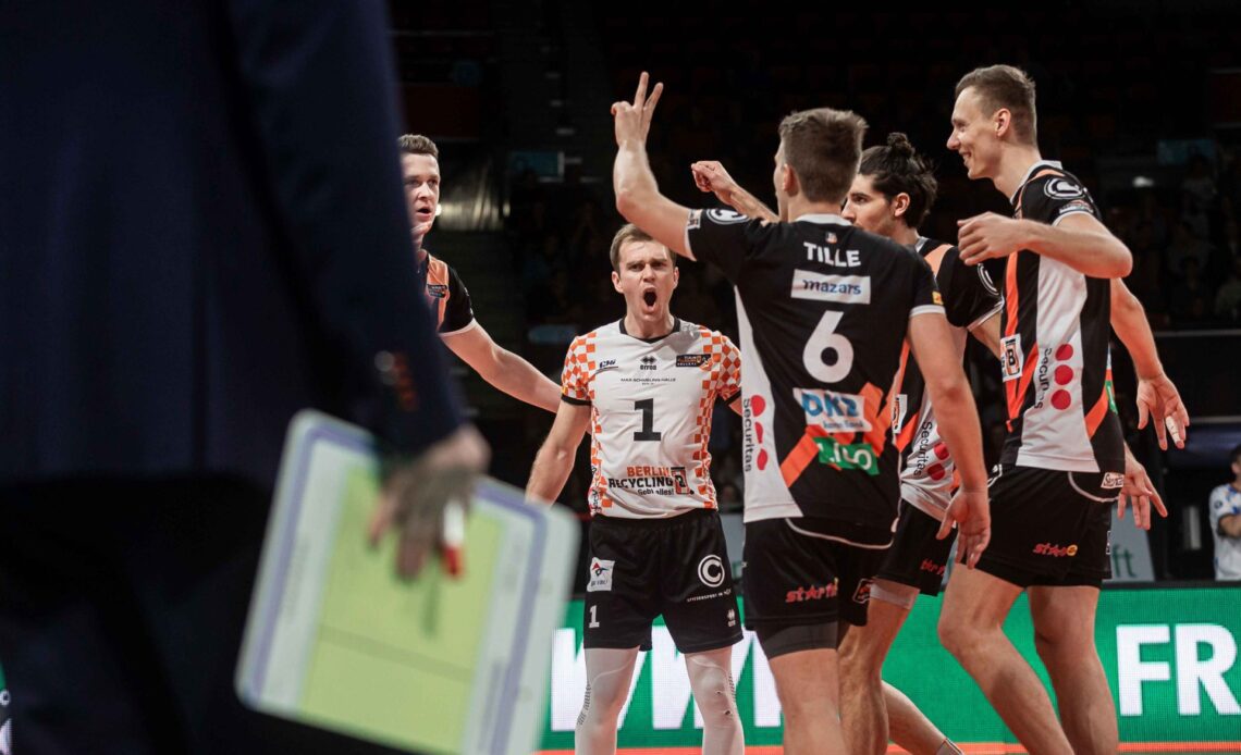 WorldofVolley :: GER M: BR Volleys Clinch Tense Five-Set Victory Over WWK Volleys Herrsching