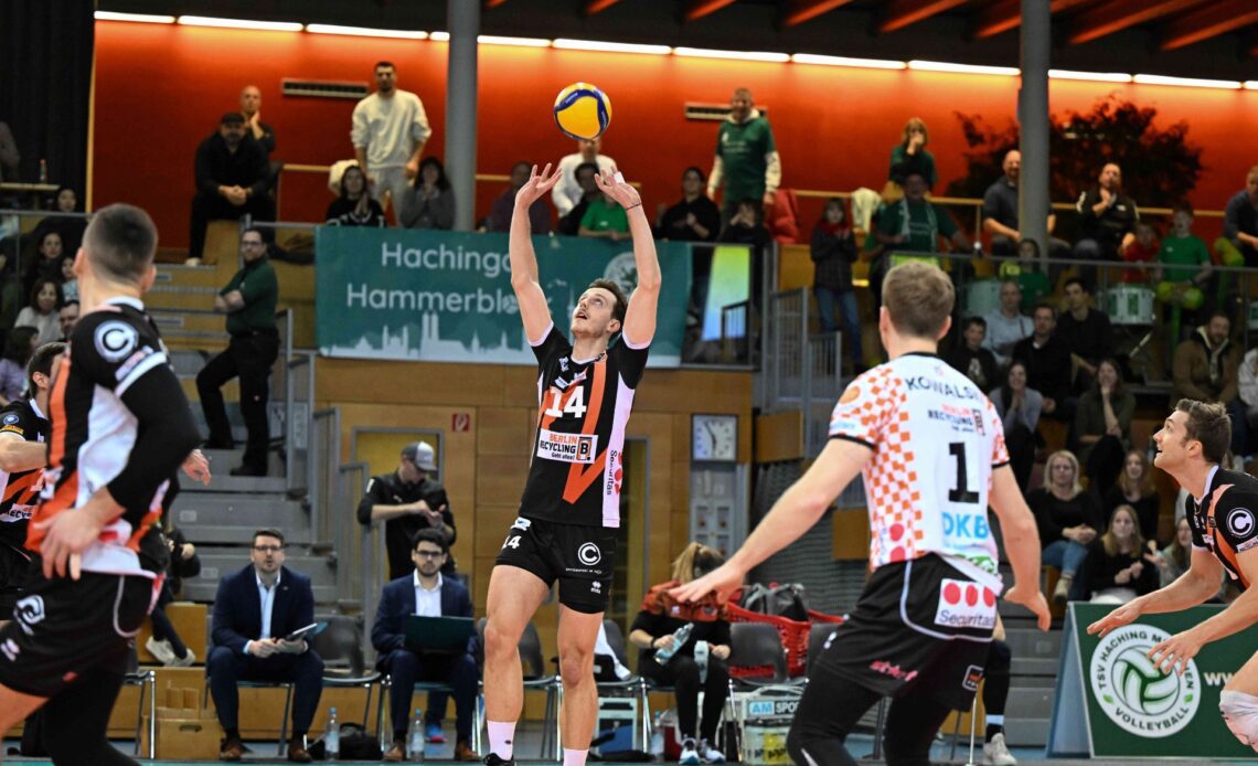 WorldofVolley :: GER M: BR Volleys Triumph, Extending Lead with 3-0 Victory