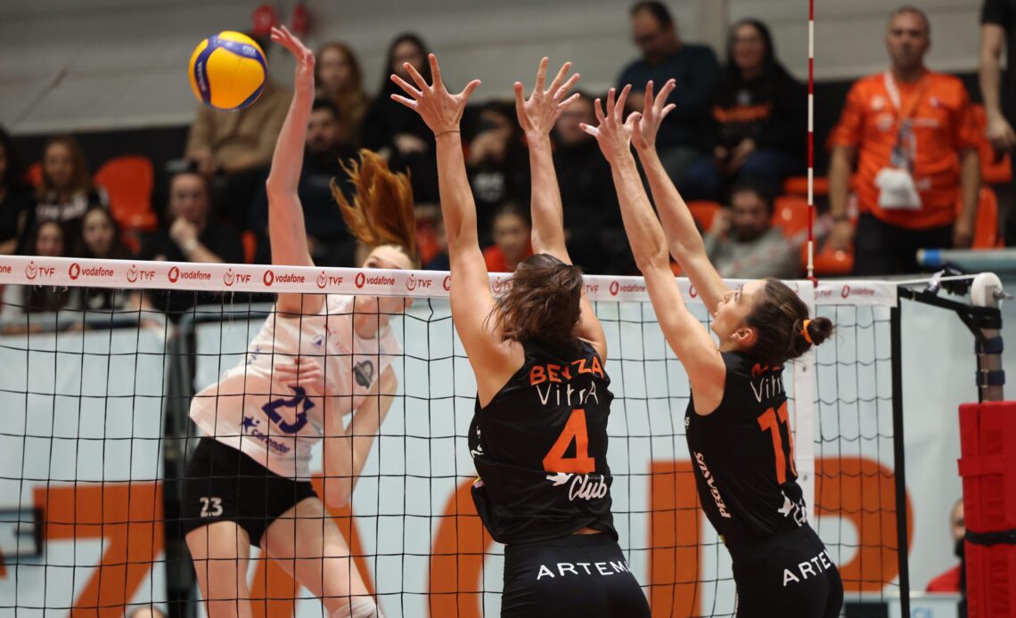 WorldofVolley :: TUR W: Eczacıbaşı Dynavit Secures Victory in Closing Match of Round 9