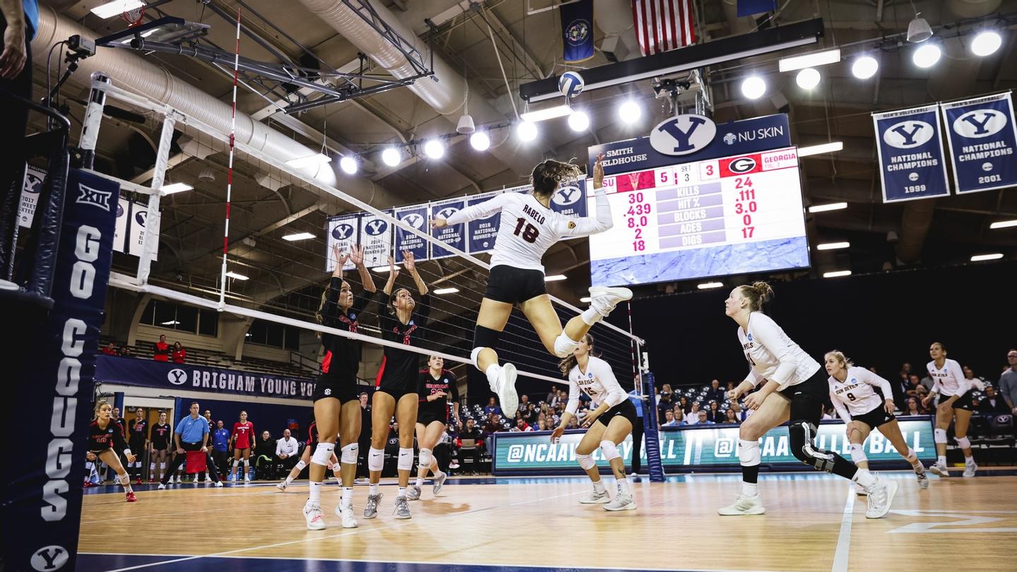 Postseason Continues at Stanford for Volleyball