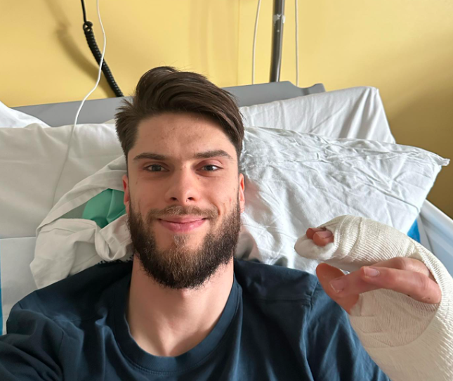 WorldofVolley :: POL M: Aleksander Śliwka Successfully Undergoes Surgery for Hand Injury