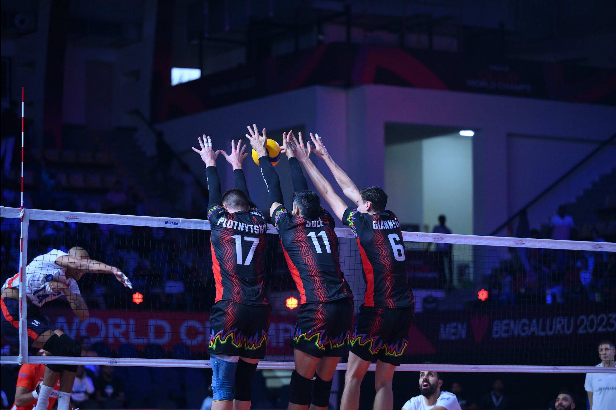 WorldofVolley :: Perugia Set to Defend Title Against Minas in Club World Championship Final