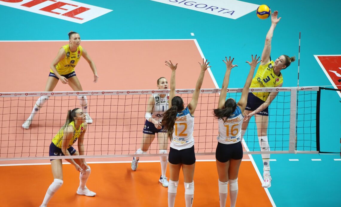 WorldofVolley :: TUR W: Thrilling Matches in Turkish Vodafone Sultanlar Ligi 11th Round