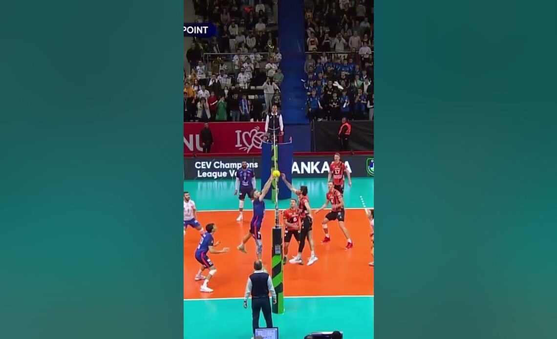 That did not go according to plan 🥹 #europeanvolleyball