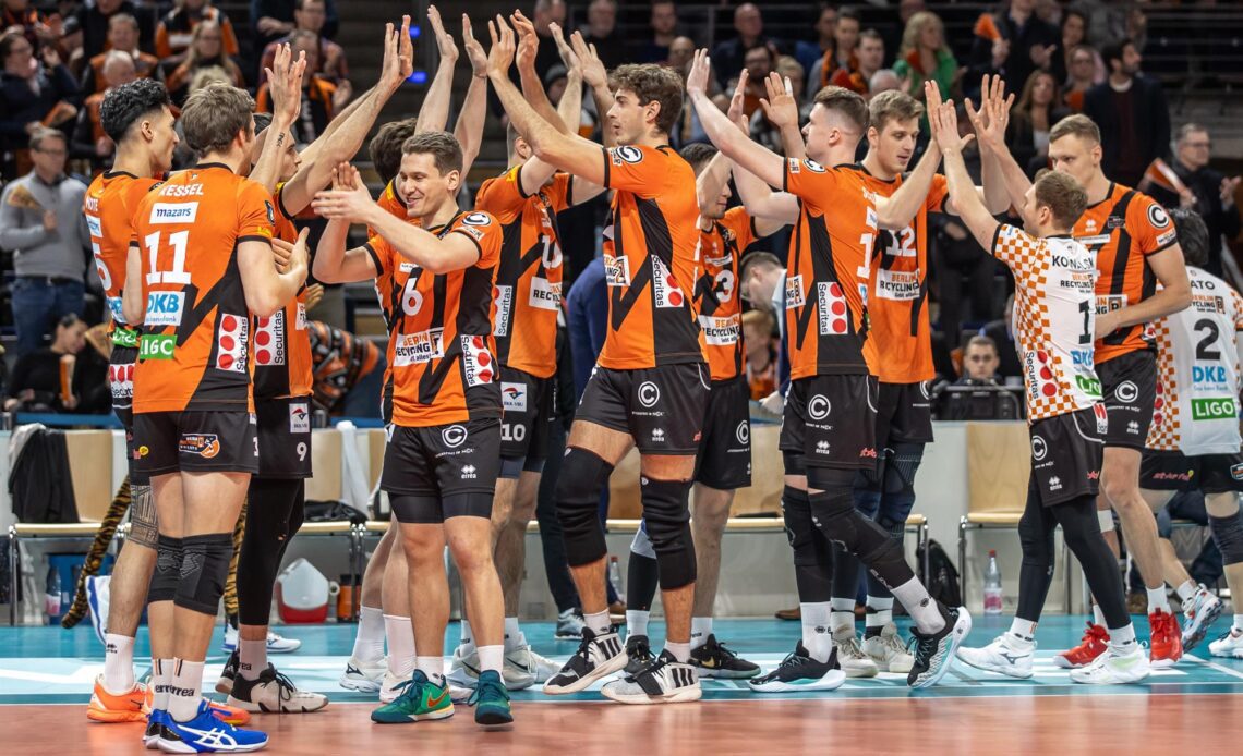 WorldofVolley :: GER M: BR Volleys Triumph in Bundesliga Match Against VC Bitterfeld-Wolfen