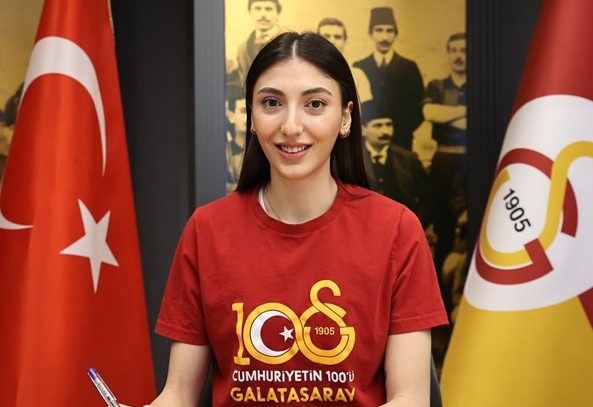 WorldofVolley :: TUR W: Ayçin Akyol Commits to Galatasaray with a New 2-Year Contract