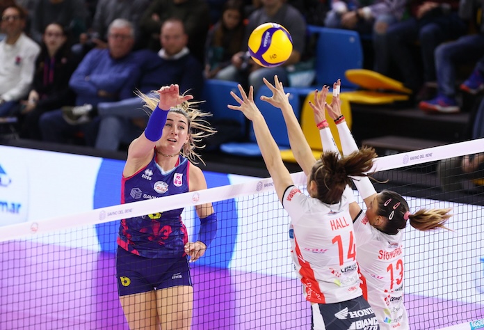 International women's volleyball: Rivers leads Stuttgart; big week for Skinner