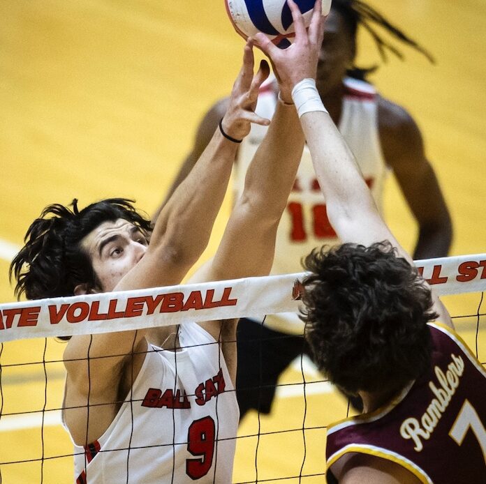 NCAA men's volleyball: Daemen upsets UCSB; Princeton thumps Pepperdine