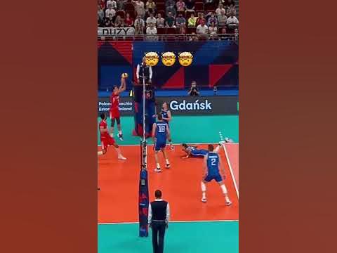 The unexpected perfect serve 🤯 #volleyball #europeanvolleyball #eurovolley