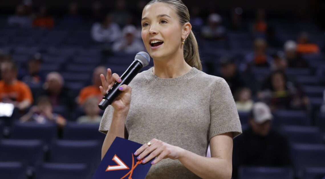 UVA Volleyball | Morey Shining in New Role at UVA