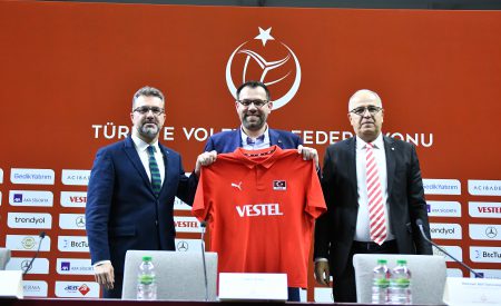 WorldofVolley :: TUR M: Cédric Énard Named New Head Coach of Turkish Men's National Team
