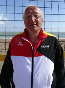Athanasios Papageorgiou shapes future of coaching in beach paravolley