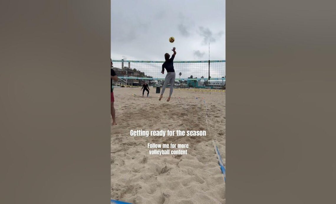 Getting ready for the season 💪🏽 #volleyball #beachvolleyball #avp
