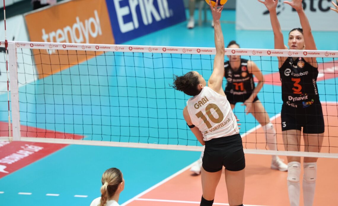 WorldofVolley :: TUR W: VakıfBank Triumphs Over Eczacıbaşı Dynavit to Secure Their 22nd Victory in the Vodafone Sultanlar Ligi