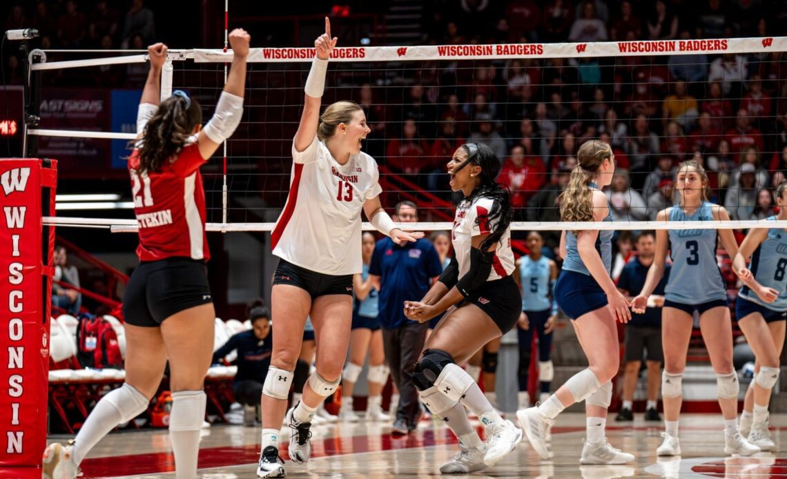 Badgers prevail over UIC Flames
