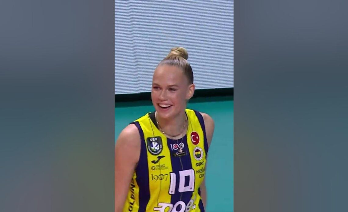 Perfect Ace Brings Explosion of Joy #volleyball #europeanvolleyball #championsleague #sports
