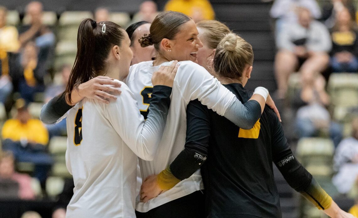 Volleyball Set to Face Saint Louis Friday in Spring Competition