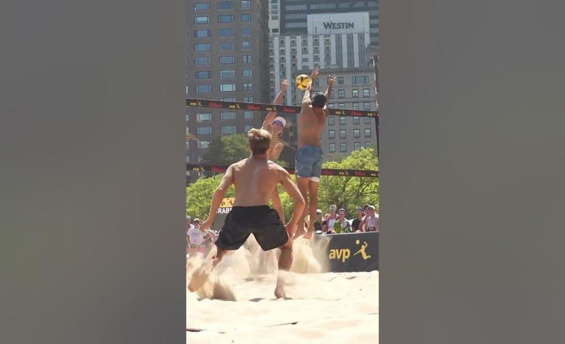 Wild Sequence From AVP Chicago