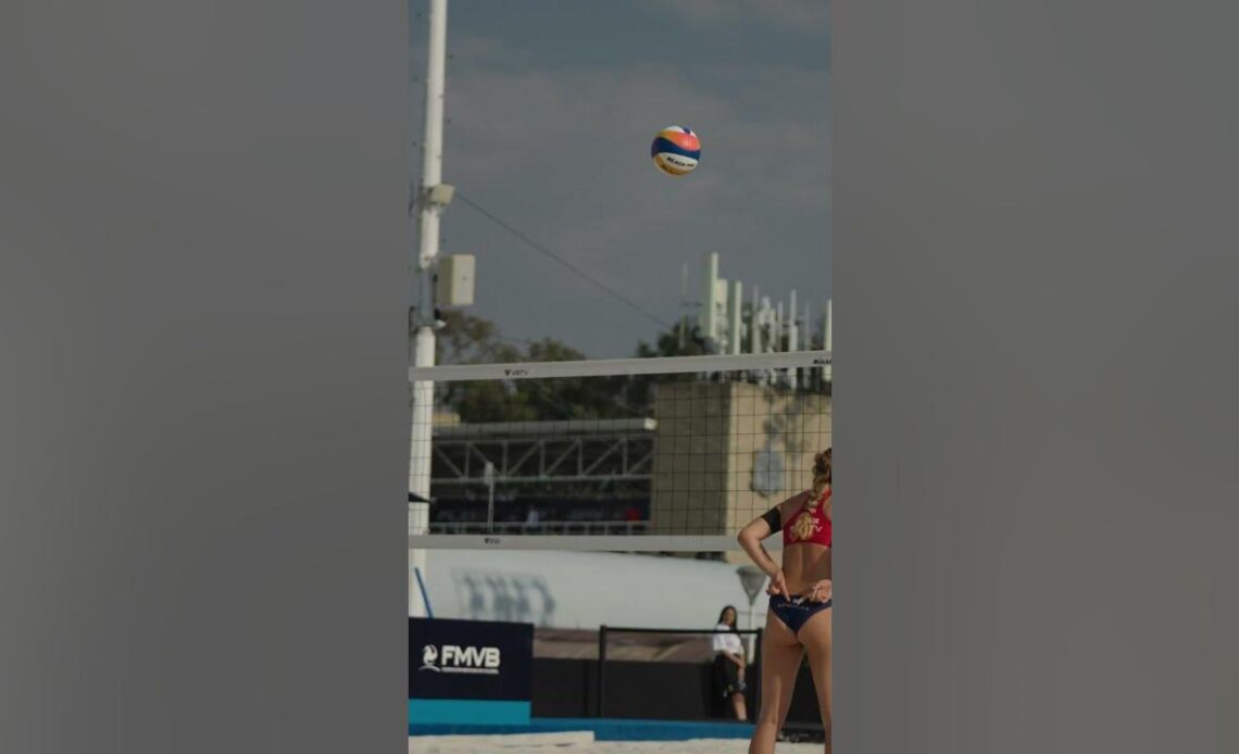 Zoe Verge-Depre perfect serve to transition combo | beach volleyball highlights
