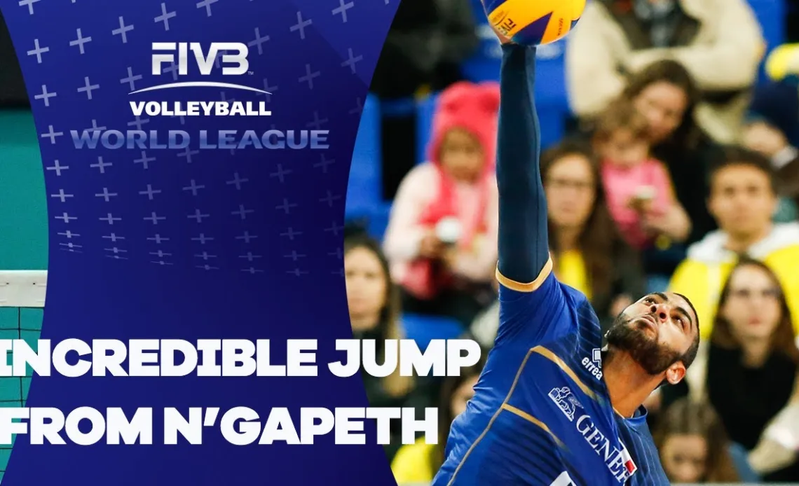Incredible save & finish from N'Gapeth