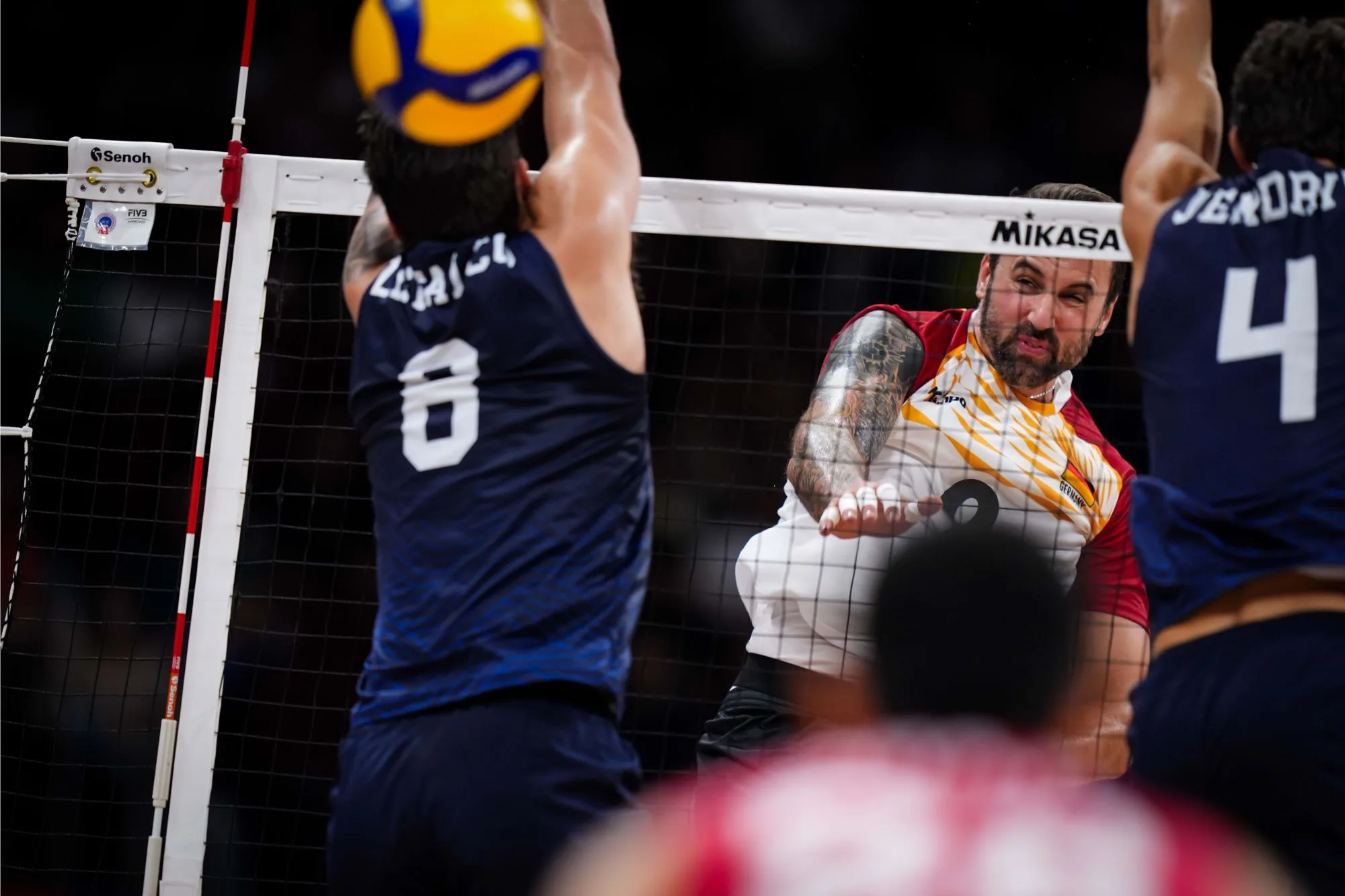 WorldofVolley :: VNL M: Thrilling Volleyball Action in Manila - USA, Japan, and Canada Shine