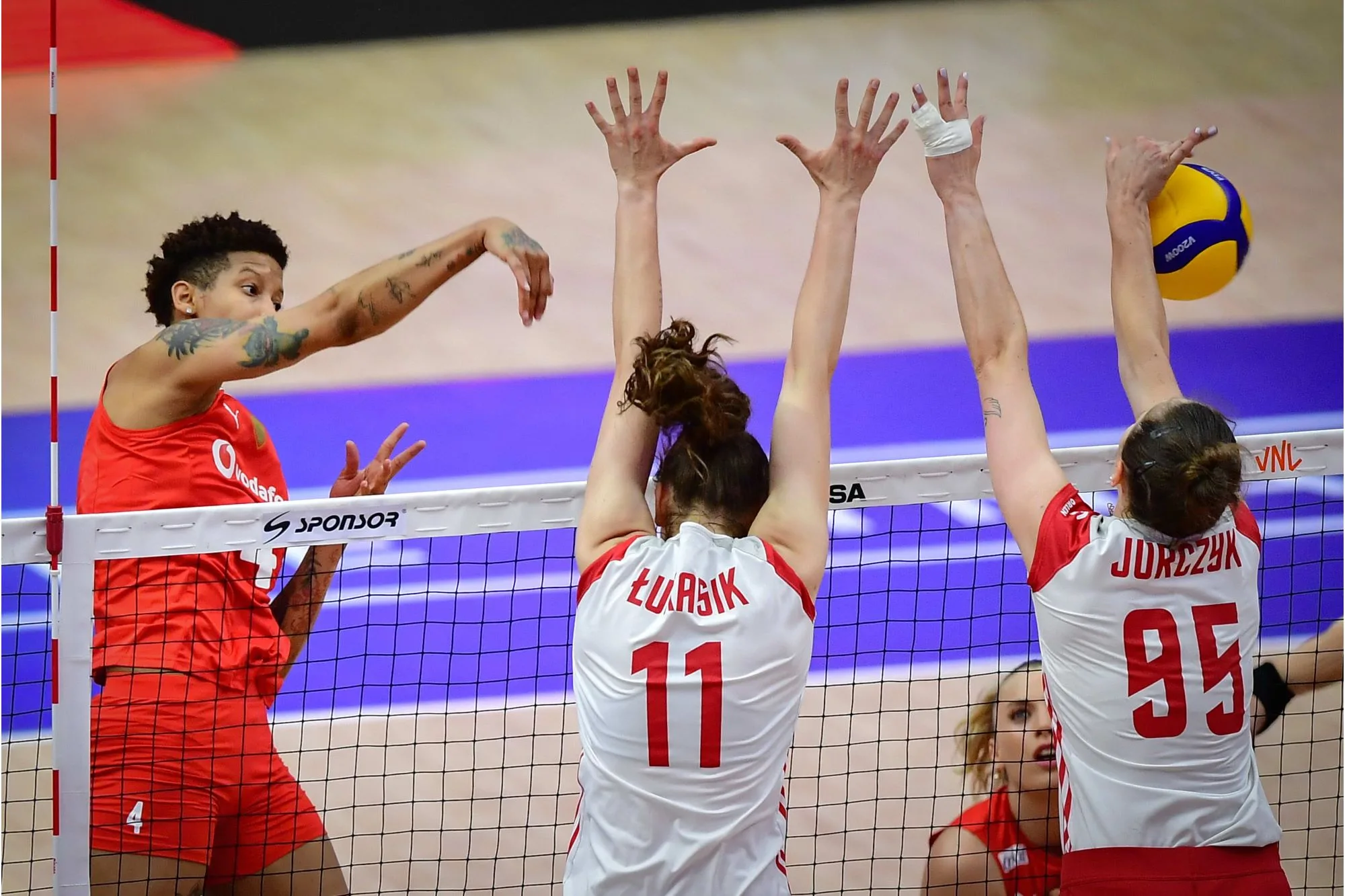 WorldofVolley :: VNL W: Italy and Poland Reach VNL Semis!