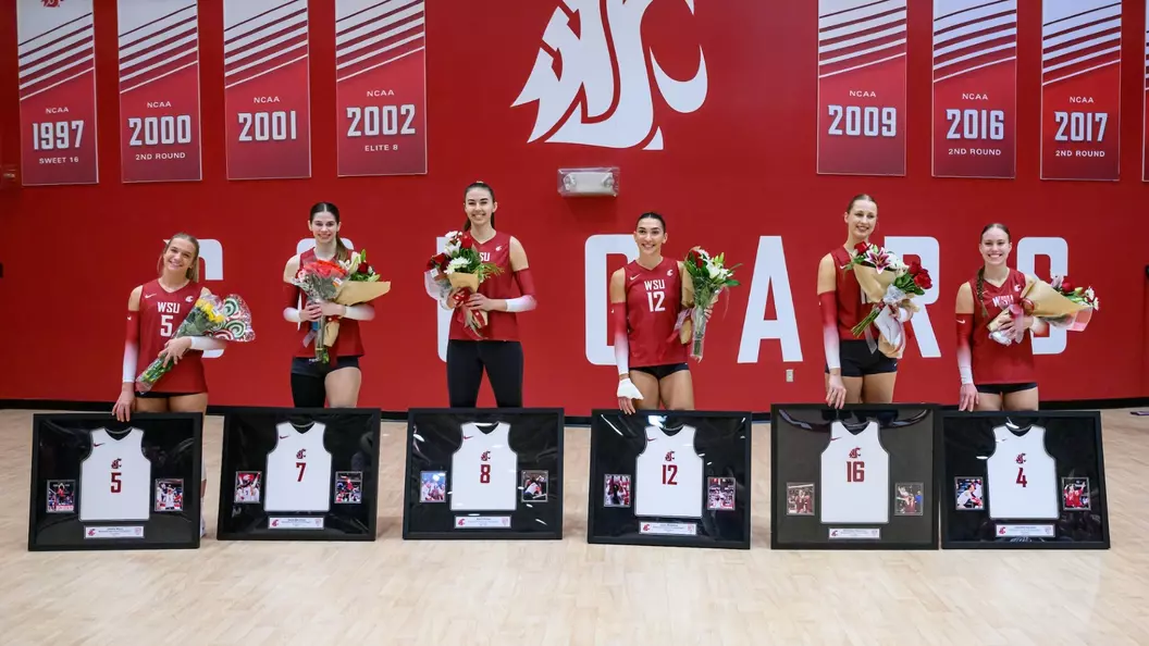 Volleyball Ends Season on Senior Day