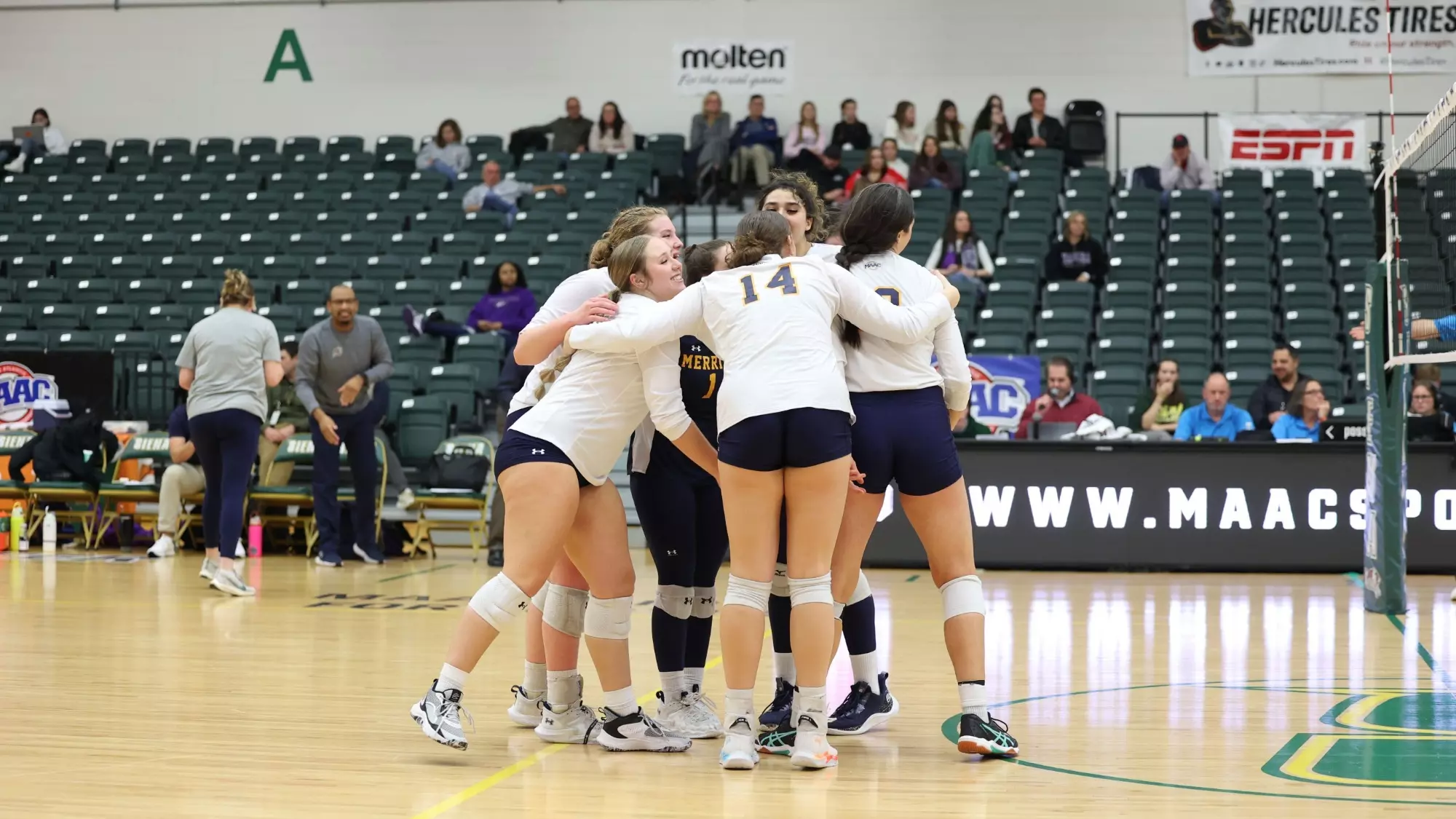 Women’s Volleyball Falls to Rider in Second Round of MAAC Tournament